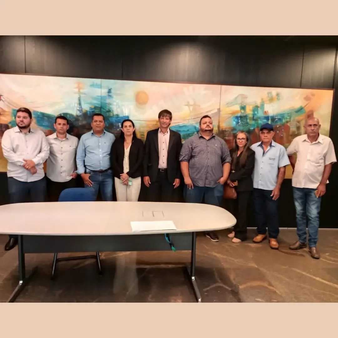 Prefeito Enedino e vereadores se reuniram com diretores da CEMIG em BH