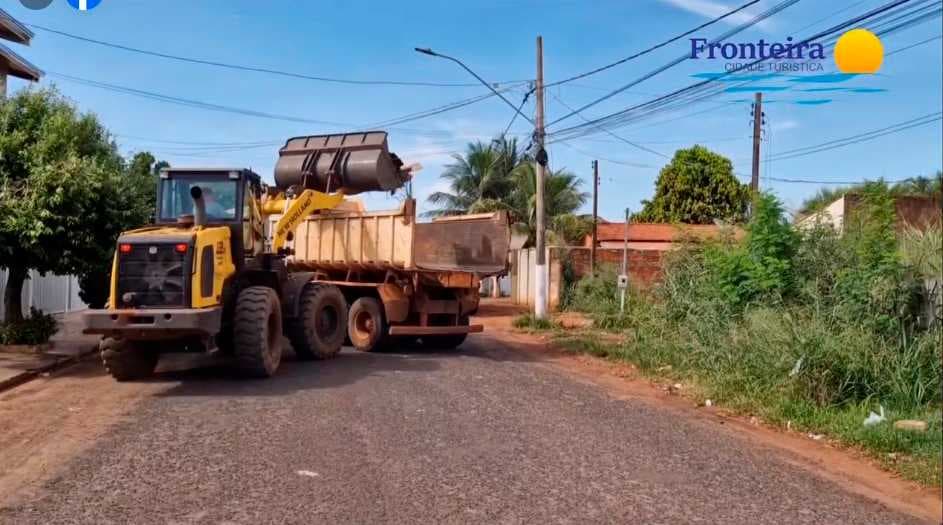 Mutirão de Limpeza continua a todo vapor em Fronteira