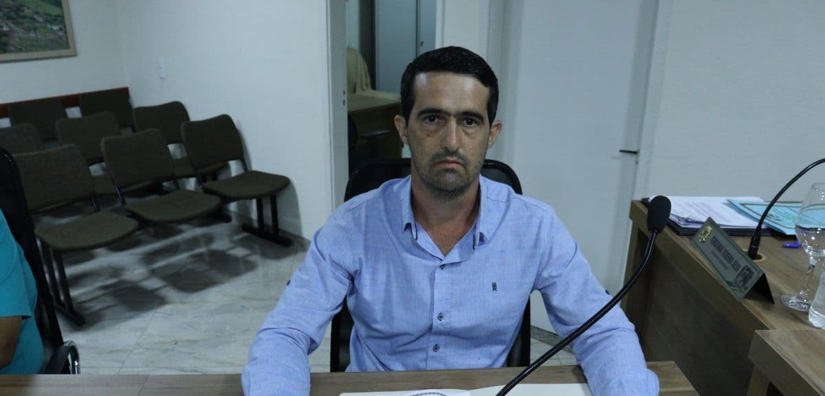 João Paulo solicitou serviços de encascalhamento de estrada e construção de mata-burros