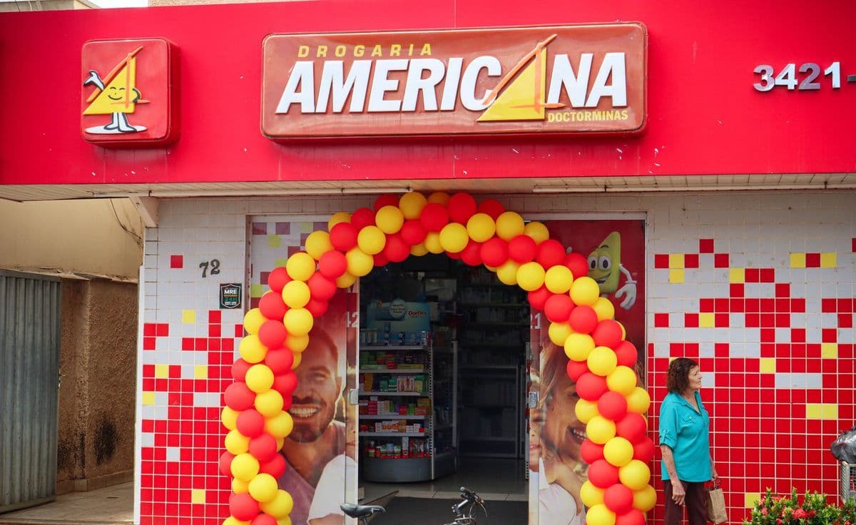 Drogaria Americana celebra 14 anos de sucesso em Frutal