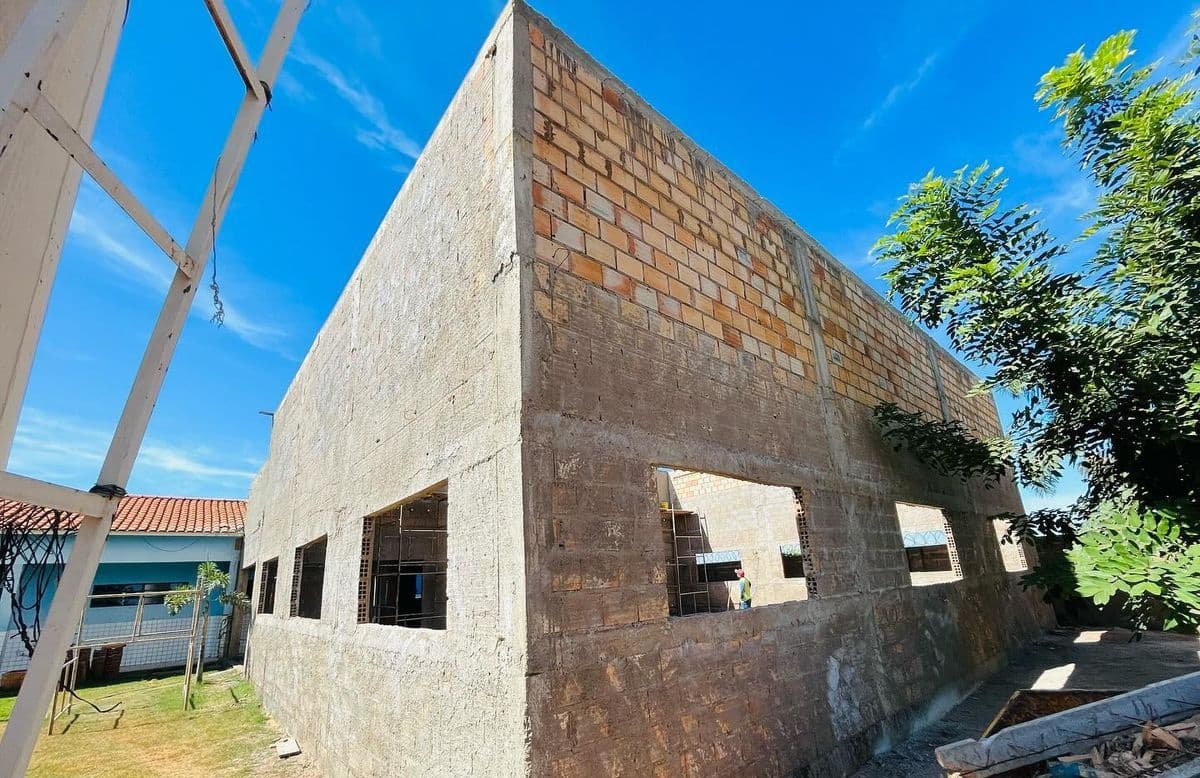 Construção do novo refeitório da Escola João Alves