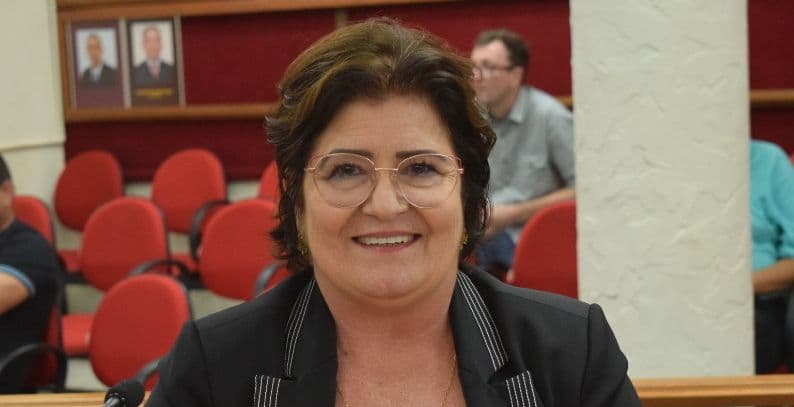 Vereadora Maíza Signorelli reivindica câmeras de monitoramento em todos os veículos de transporte escolar do município