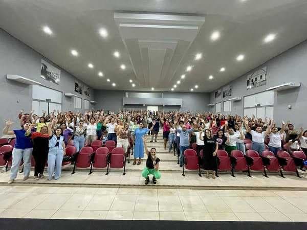 Itapagipe debate protagonismo feminino em evento com Ale Alkmim
