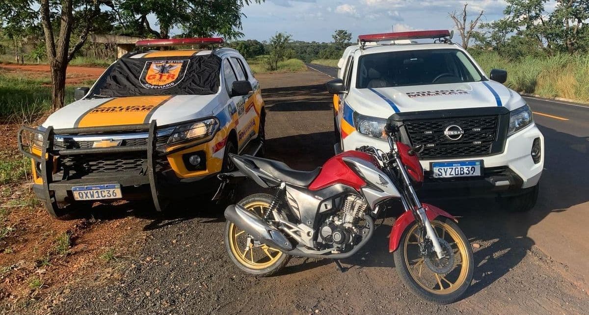 Polícia Militar recupera motocicleta roubada e prende jovem por receptação