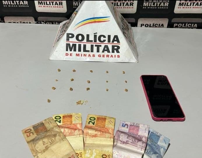 Homem é preso por tráfico de drogas durante patrulhamento da PM em Frutal
