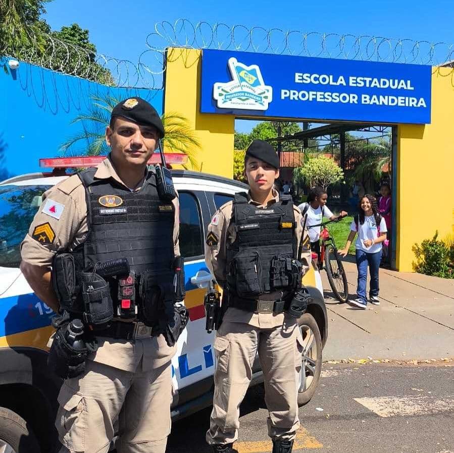 OPERAÇÃO PMMG 250 ANOS: PROTEÇÃO ESCOLAR INTENSIFICA AÇÕES DE SEGURANÇA NAS ESCOLAS DE MINAS GERAIS