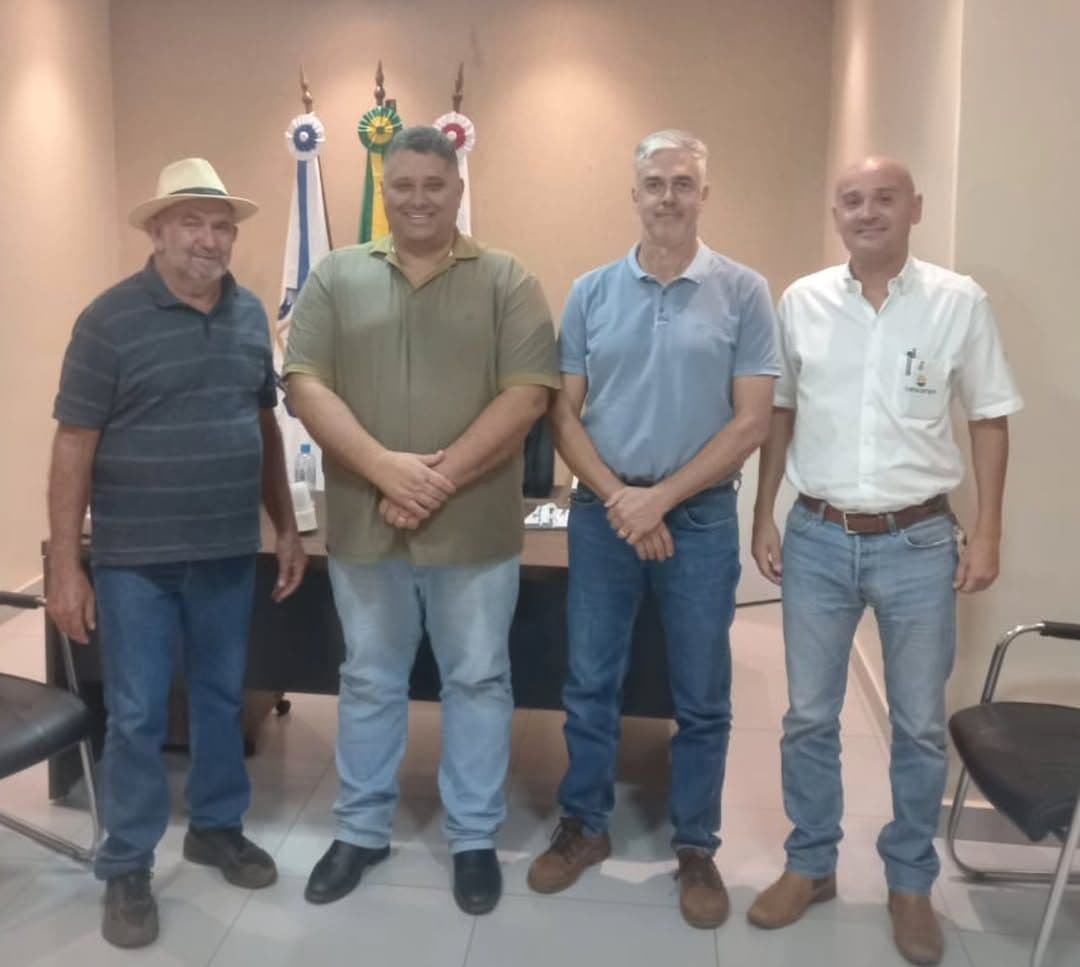 Parceria para o desenvolvimento rural é discutida em reunião no gabinete