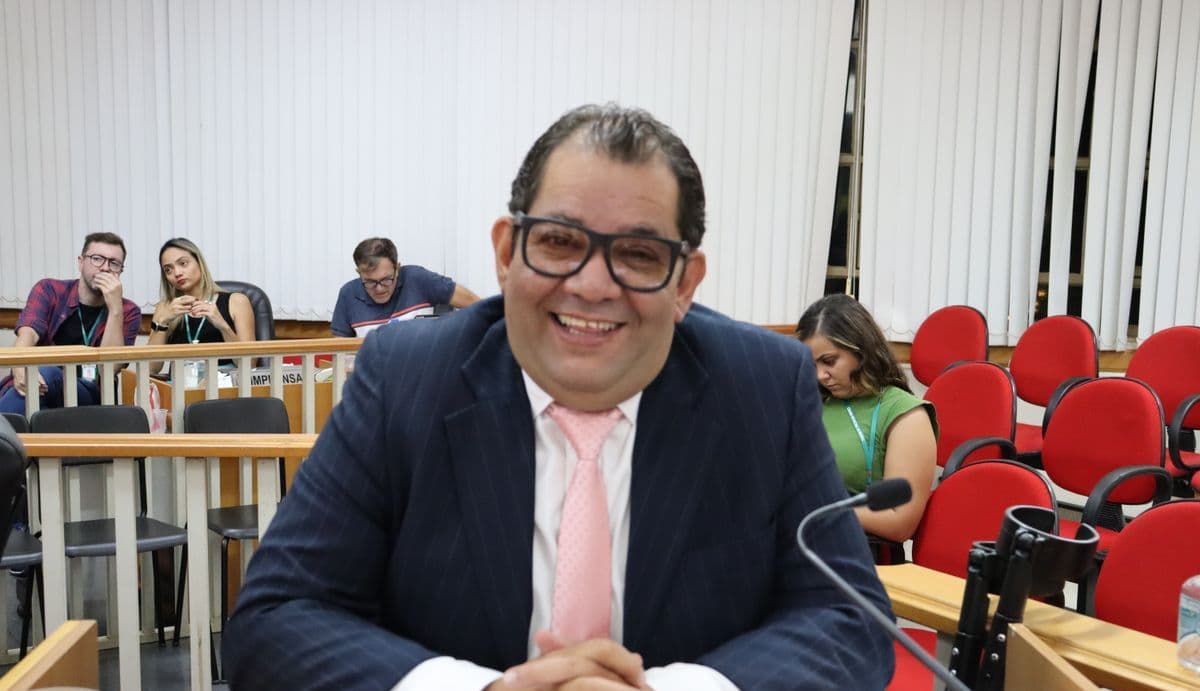 Vereador Simbio Ricardo propõe instalação de câmeras de segurança em veículos do transporte escolar