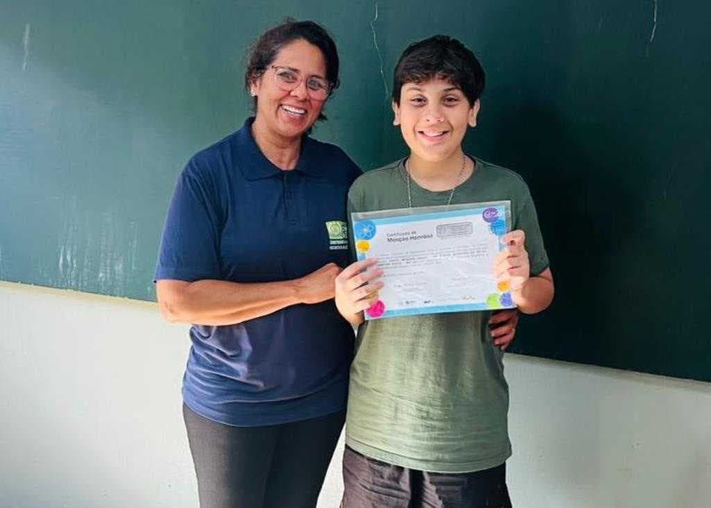Aluno da Rede Municipal de Campina Verde se Destaca na OBMEP 2024 com Medalha e Menção Honrosa 🎉