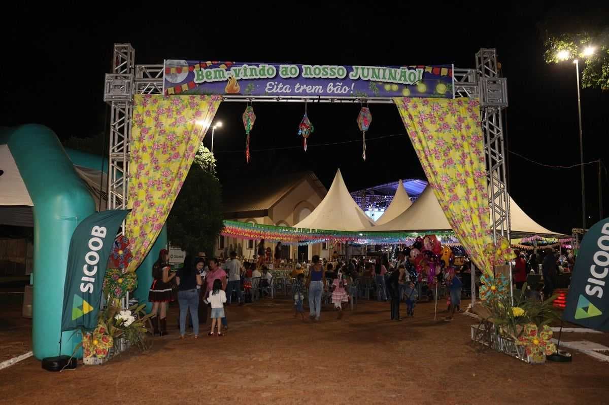 Primeira noite do Juninão de Aparecida de Minas anima público com muita tradição e diversão