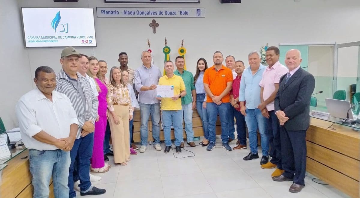 Secretaria de Saúde de Campina Verde recebe Moção de Aplausos da Câmara Municipal