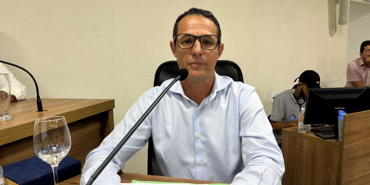 Vereador Igor Queiroz agradece construção de ponte na região do Parafuso H7