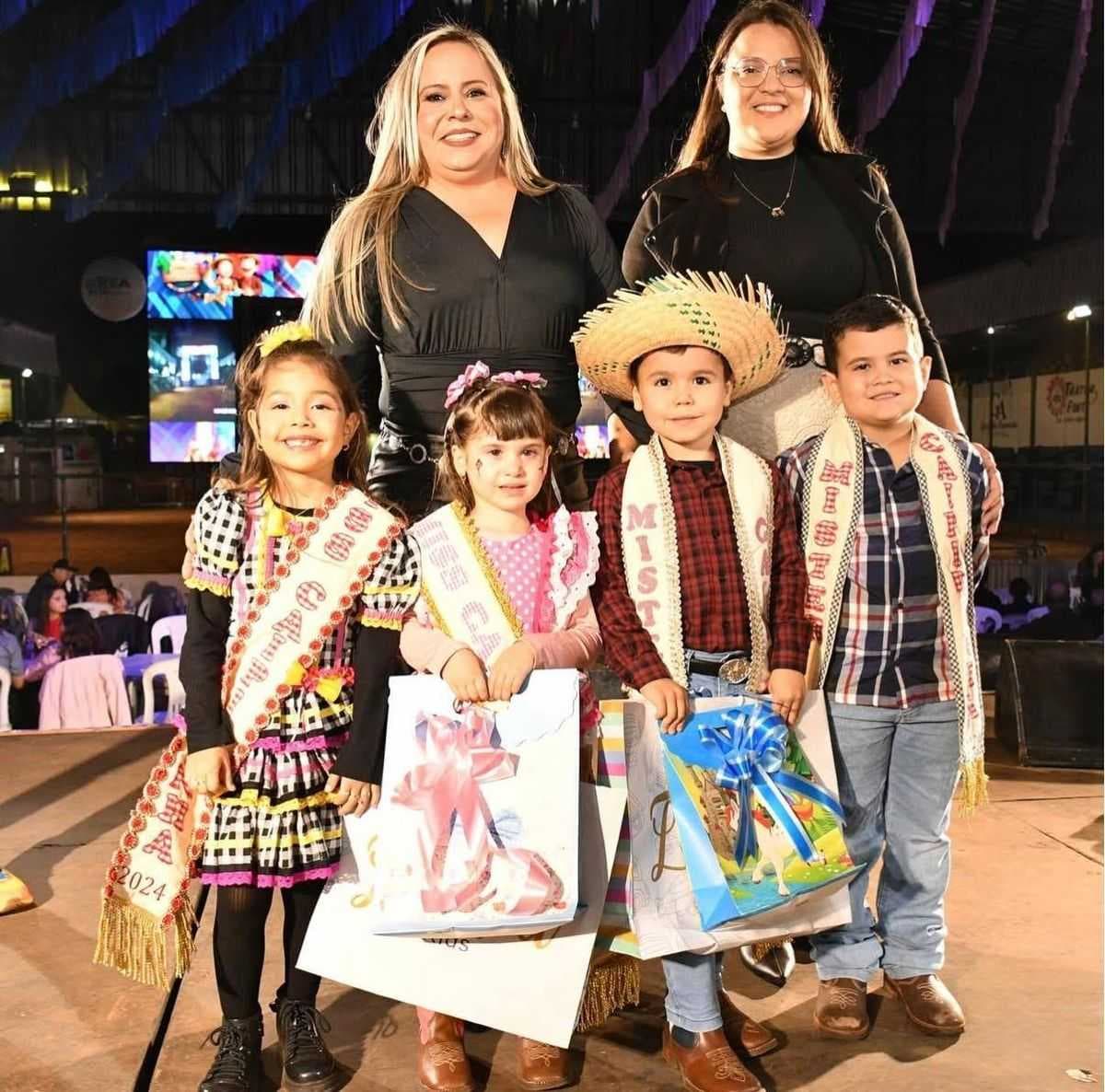 CMEI Alice Nogueira Andrade celebra a 3ª edição da Miss e Mister Caipirinha no tradicional Arraiá do Lageado de Itapagipe