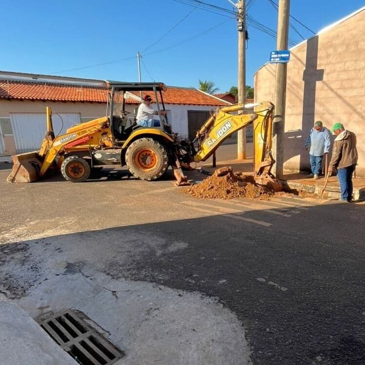 💧 Prefeitura de Conceição das Alagoas conclui obra de drenagem na Rua Elis Paixão e resolve antigo problema de alagamentos 💧