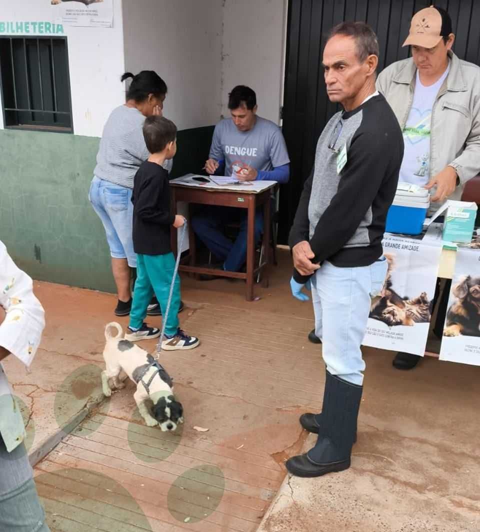 🚨 Campanha de Vacinação Contra a Raiva 2025 tem início em Campina Verde