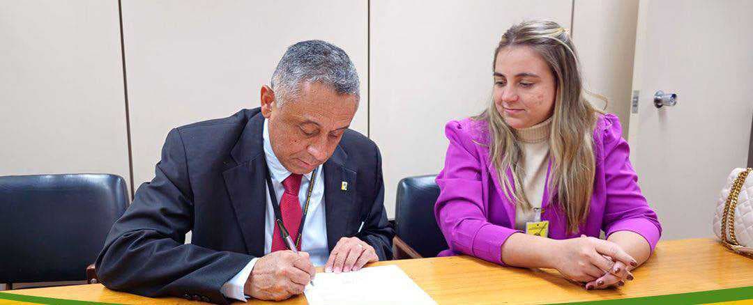 Pirajuba busca recursos federais para melhoria de estradas rurais e aquisição de maquinário