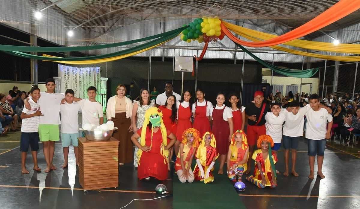 Semana das Juventudes movimenta Escola Tancredo Neves em Aparecida de Minas