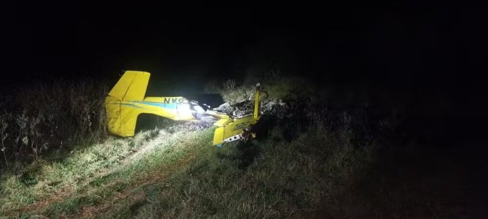 Avião de pequeno porte cai no Pantanal e deixa quatro mortos, entre eles cineastas brasileiros e renomado arquiteto internacional
