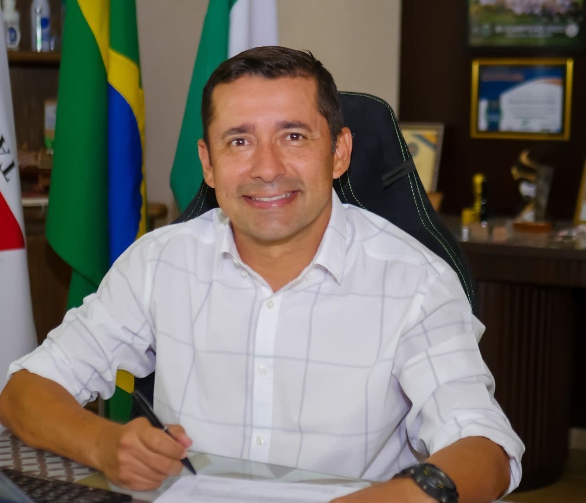 Prefeito de Itapagipe critica polarização política e defende mais responsabilidade do Congresso
