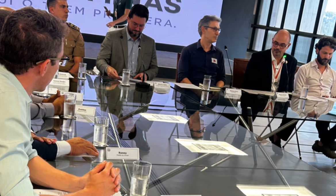 Prefeito Xexéu participa de reunião da AMM e leva demandas regionais a Belo Horizonte