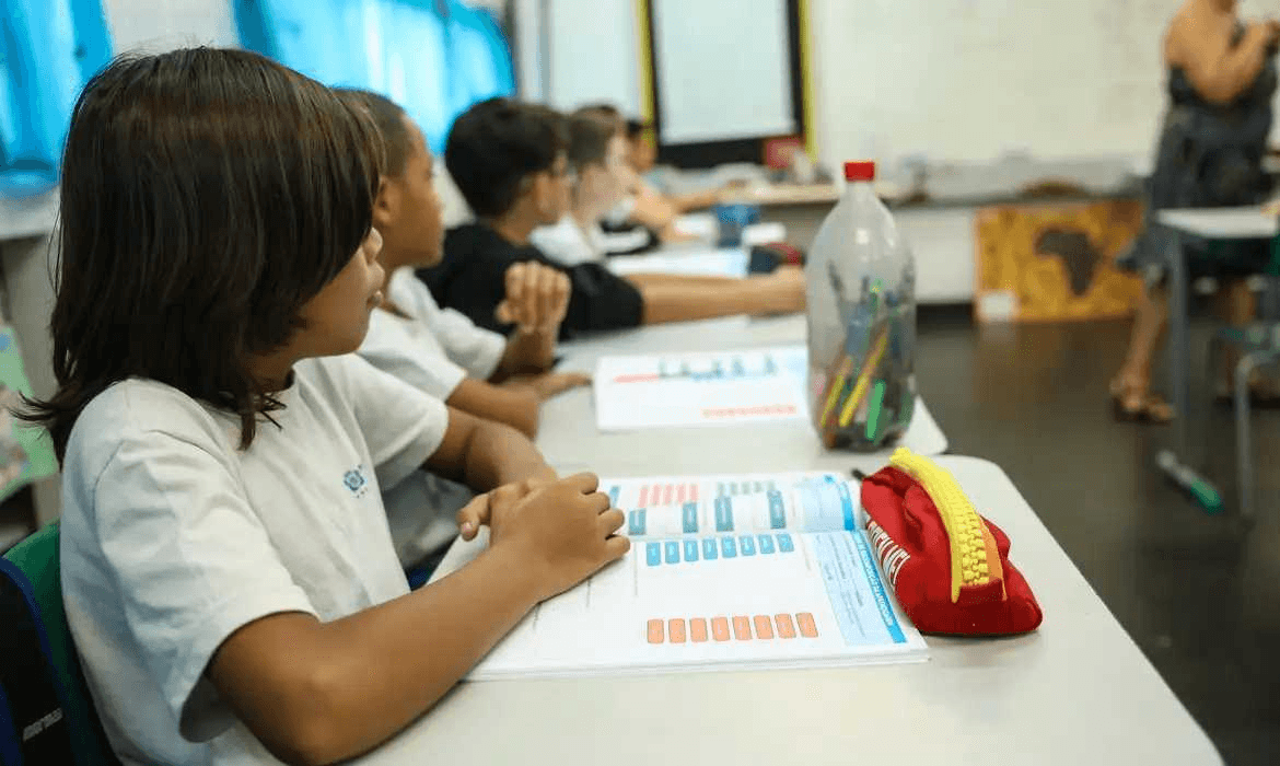 Adesão ao Programa Dinheiro Direto na Escola vai até 10 de junho