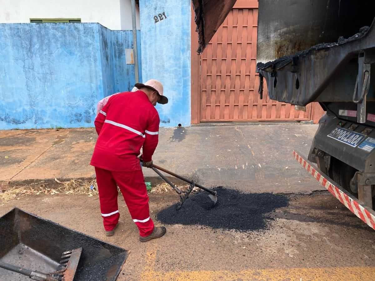 Operação Tapa Buracos avança nos bairros e melhora condições das vias do Prata